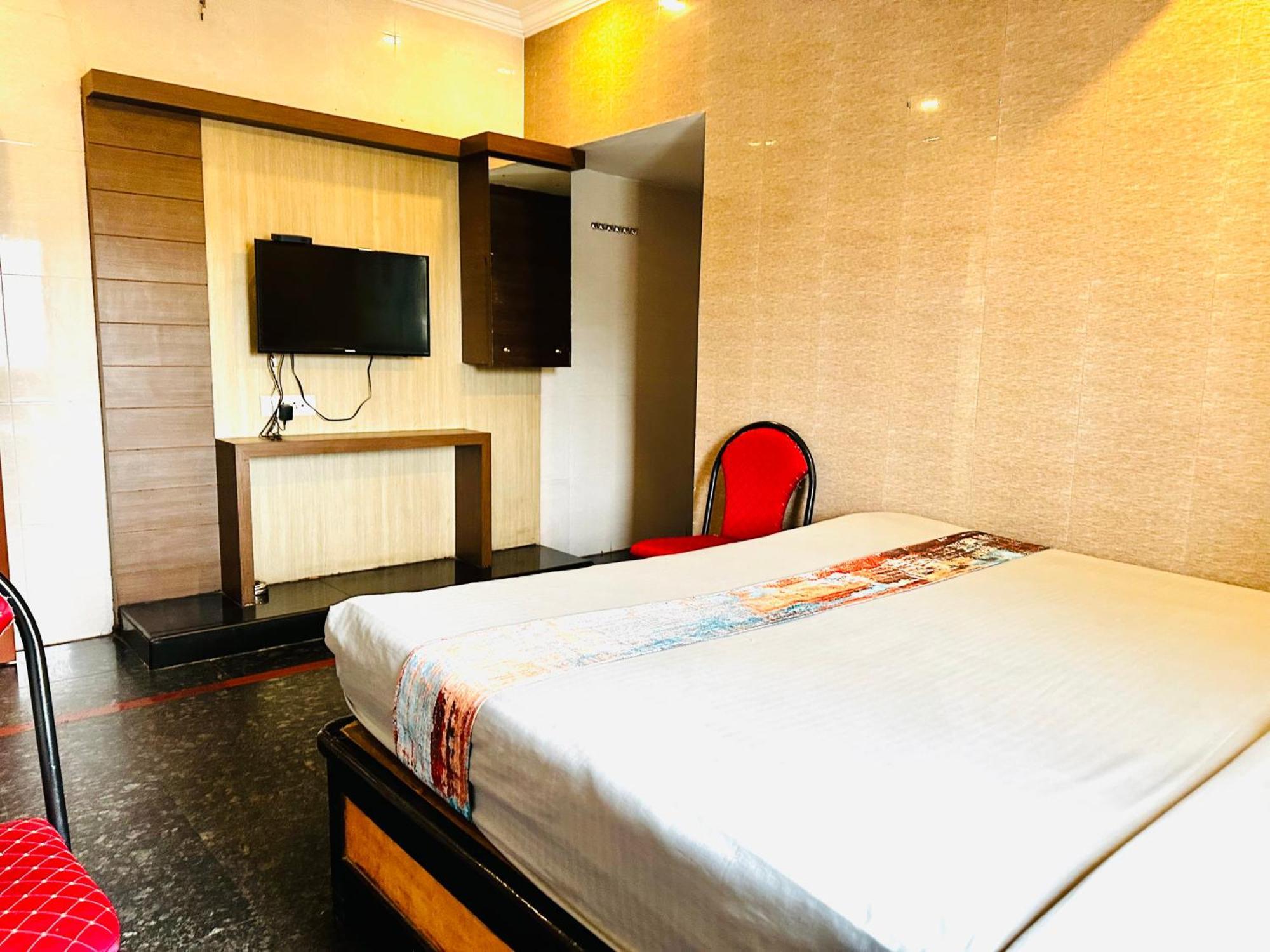 Vijayawāda Hotel Tejasri Residency מראה חיצוני תמונה